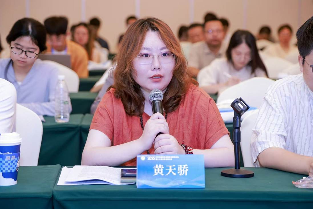 db7c4ddd733df29466d099eb3f6a4d88